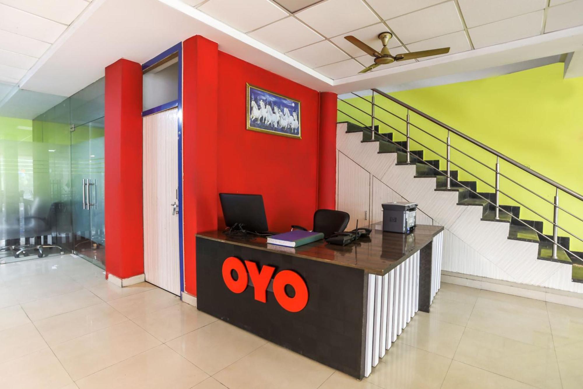 Oyo67790亚鲁什酒店 Jhajhar 外观 照片